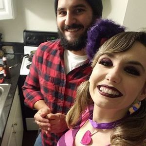 Meet your Posher, Harley